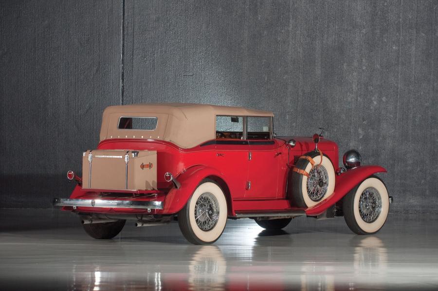  Auburn 12-160A Custom Dual Ratio Phaeton Sedan 1932 года  (фото 33 из 43)